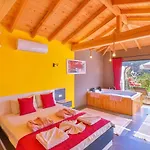 Villa İslamlar 1 Bedroom Secluded With Private Pool Hot Tub