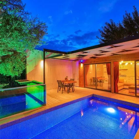 İslamlar 1 Bedroom Secluded With Private Pool Hot Tub