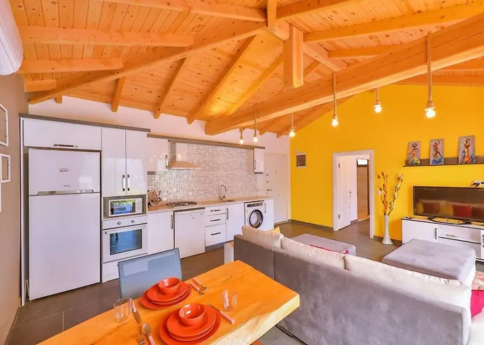 İslamlar 1 Bedroom Secluded With Private Pool Hot Tub Вилла Калкан